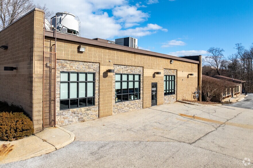 More Photos Of 10715 Little Patuxent Pky, Columbia Storefront Retail Office For Sale