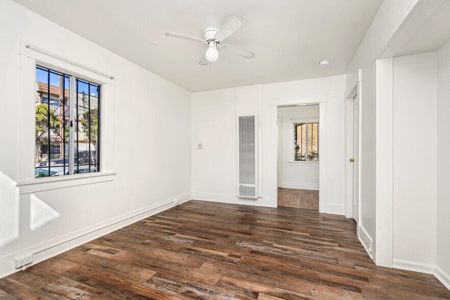 More Photos Of 720 King Ave, Wilmington Apartments For Sale