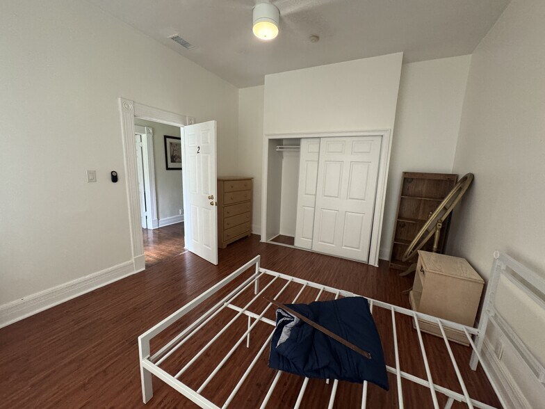 More Photos Of 2361 Scarff St., Los Angeles Multifamily For Sale