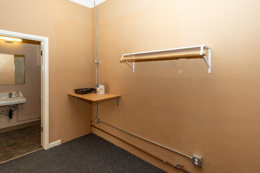 More Photos Of 100 F St, San Rafael Storefront Retail Office For Sale