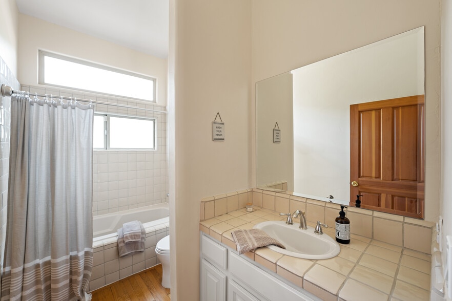 More Photos Of 2175 Cold Canyon Rd, Calabasas Assisted Living For Sale