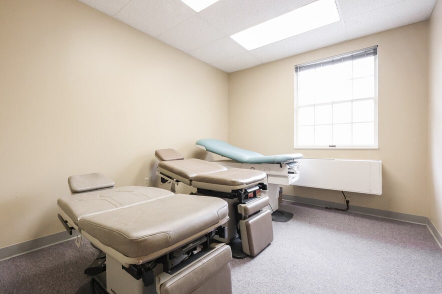 More Photos Of 555 Pleasant St, Attleboro Coworking Space