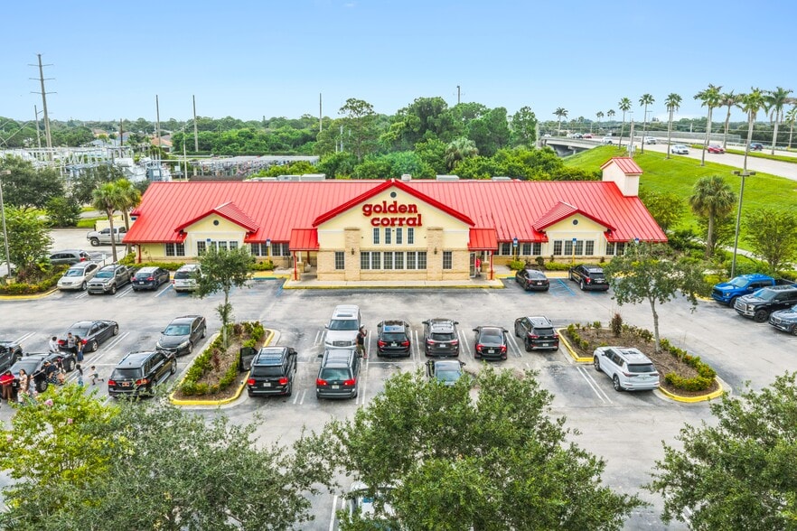 Primary Photo Of 651 St Lucie West Blvd, Port Saint Lucie Restaurant For Sale