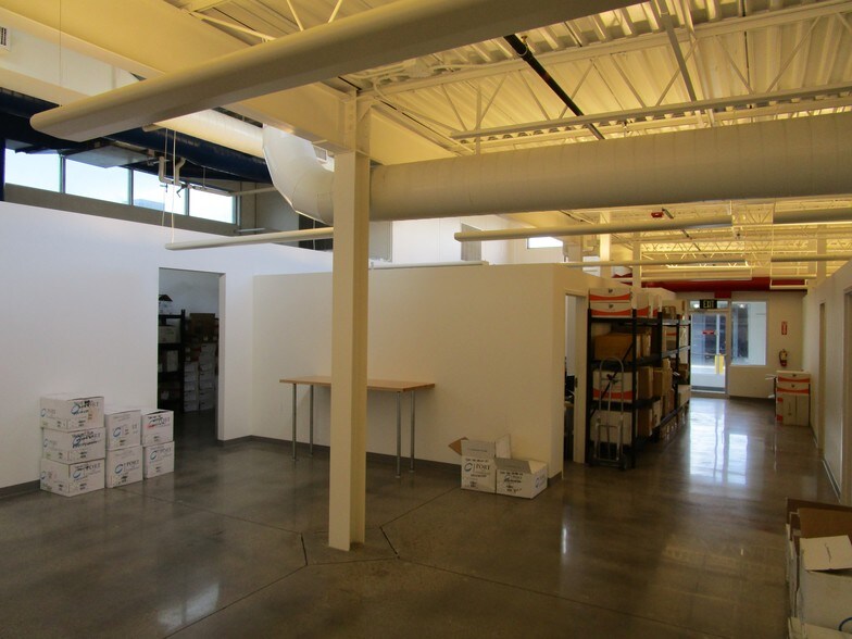 More Photos Of 756 S Redwood Rd, Salt Lake City Medical For Lease