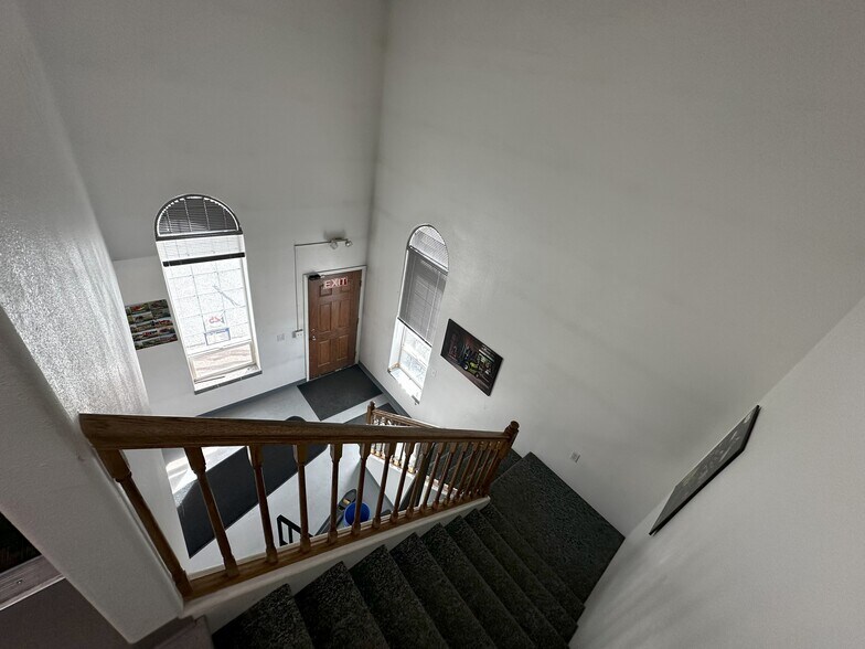 More Photos Of 2630 Van Horn Rd, Fairbanks Warehouse For Sale