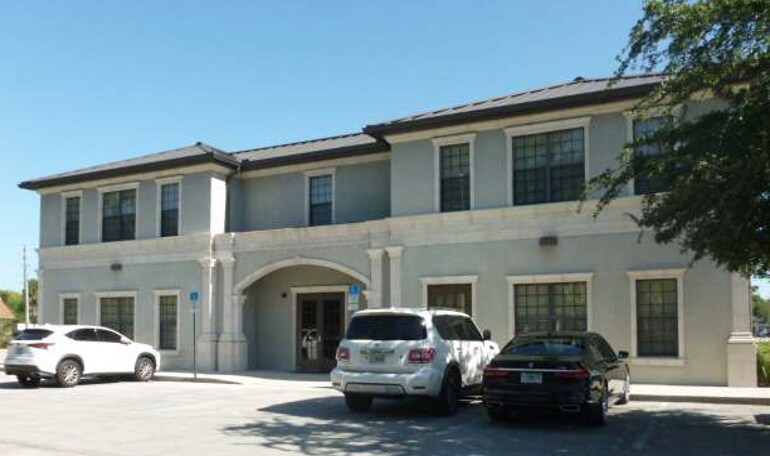 More Photos Of 1300 Minnesota Ave, Winter Park Office For Lease