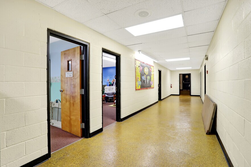 More Photos Of 1792 N Parkway, Memphis Religious Facility For Sale