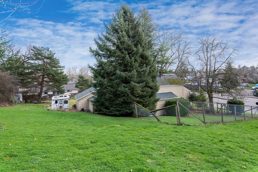 More Photos Of 12533 SE Sunnyside Rd, Clackamas Land For Sale