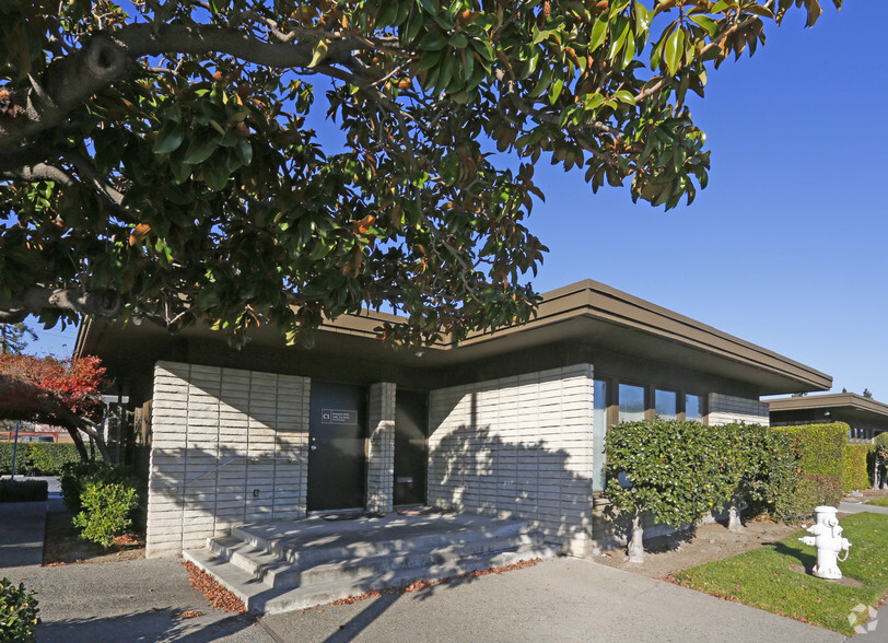 Primary Photo Of 1150 Scott Blvd, Santa Clara Medical For Lease