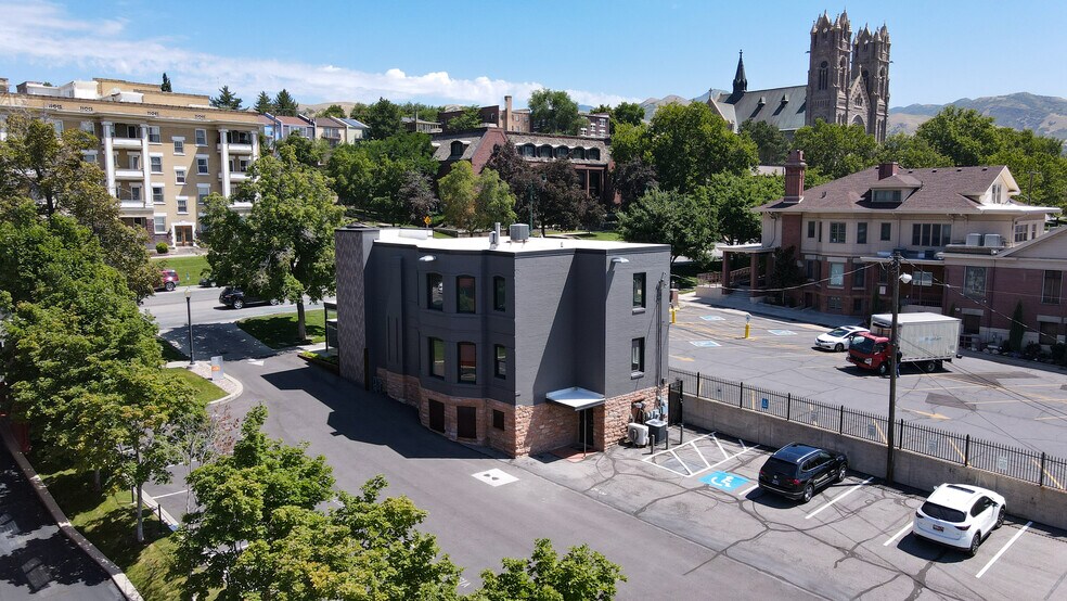 More Photos Of 242 E South Temple, Salt Lake City Freestanding For Lease