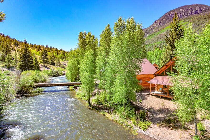 More Photos Of 860 County Road 142, Lake City Hotel For Sale