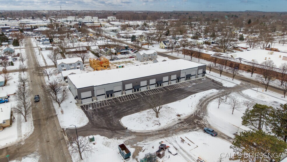 More Photos Of 460 Cleveland Ave, Holland Self Storage For Sale