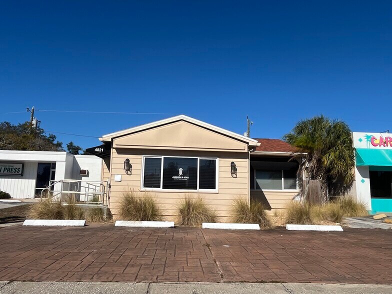 More Photos Of 4821 Central Ave, Saint Petersburg Office For Lease
