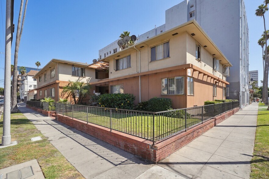 More Photos Of 3520-3530 W 5th St, Los Angeles Apartments For Sale