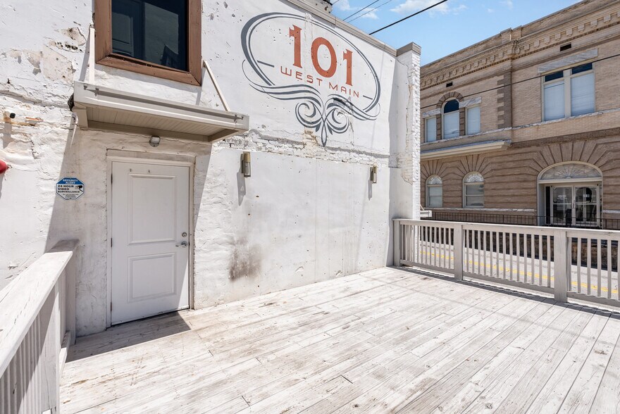 More Photos Of 101 W Main St, Union Dormitory For Sale