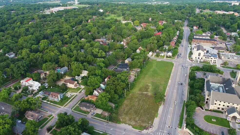 More Photos Of 1700 Anderson Ave, Manhattan Land For Sale