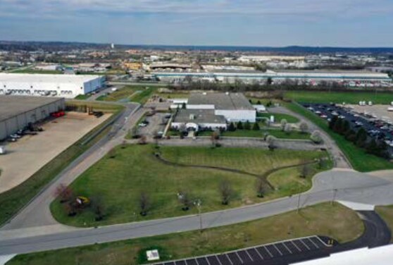 More Photos Of 575 Quality Blvd, Fairfield Manufacturing For Sale