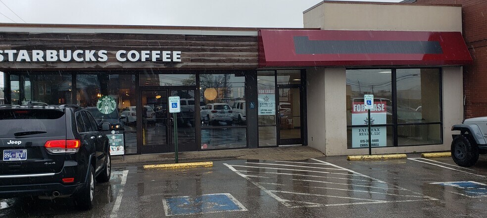 More Photos Of 3706 Hillsboro Rd, Nashville Freestanding For Lease