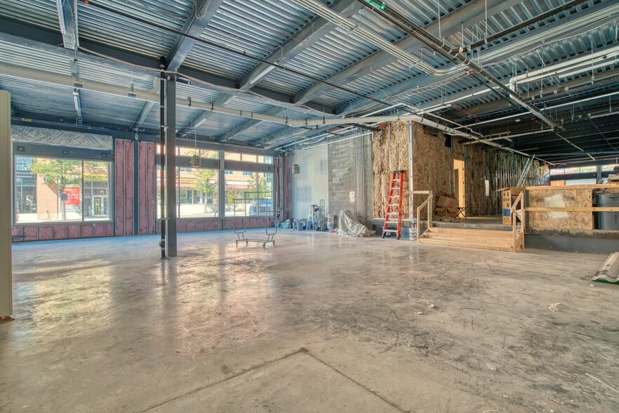 More Photos Of 1102 Pearl St, Boulder Storefront Retail Office For Lease