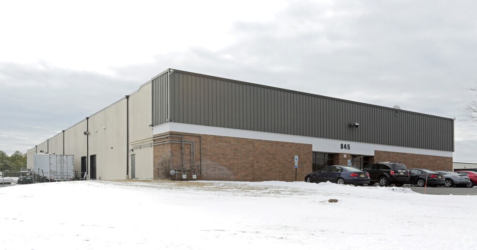 Primary Photo Of 845 Towbin Ave, Lakewood Warehouse For Lease
