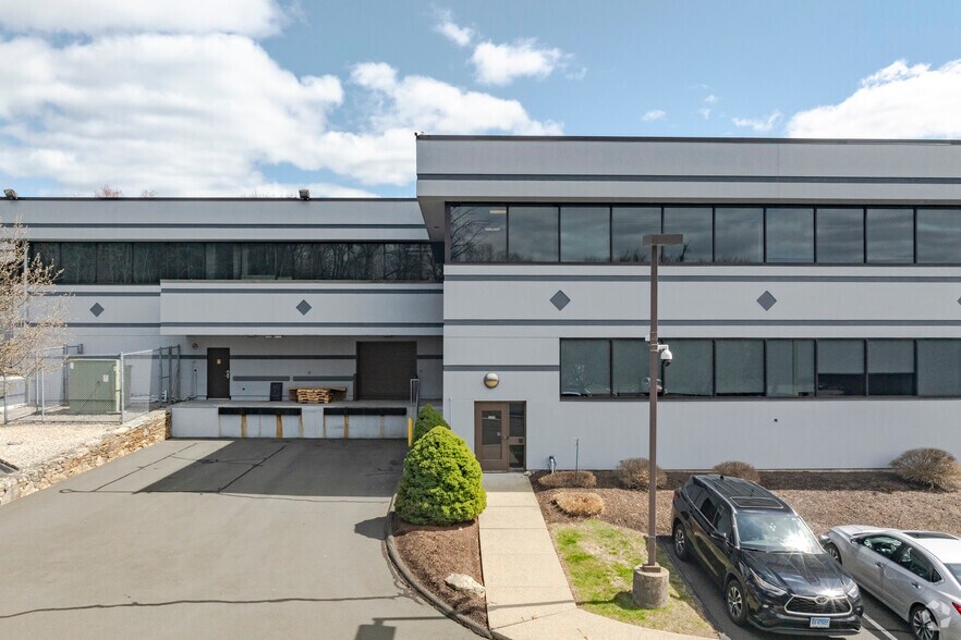 More Photos Of 100 Technology Dr, Trumbull Medical For Lease