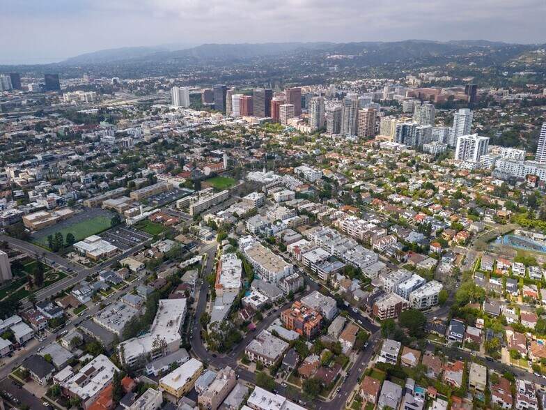 More Photos Of 1630 Hilts Ave, Los Angeles Apartments For Sale