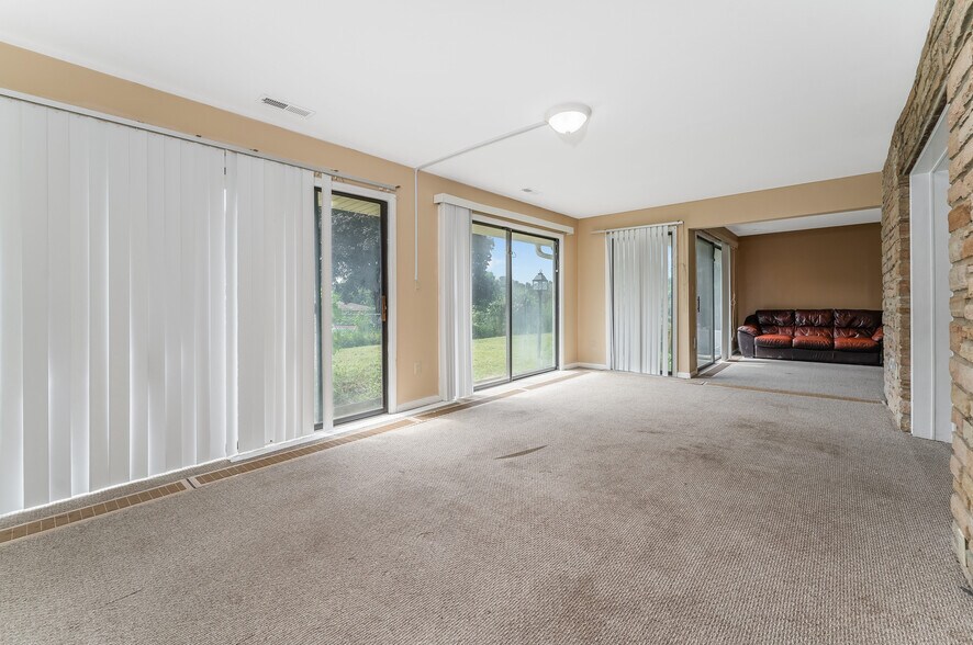 More Photos Of 2431 Route 57 East, Washington Office Residential For Sale