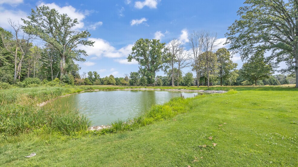 More Photos Of 3212 N Union Rd, Cato Golf Course Driving Range For Sale