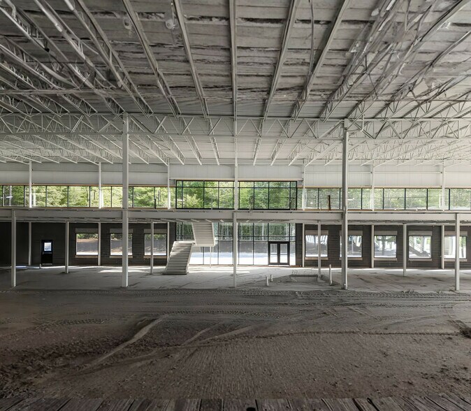More Photos Of 145 Old Turnpike Rd, Nottingham Distribution For Lease