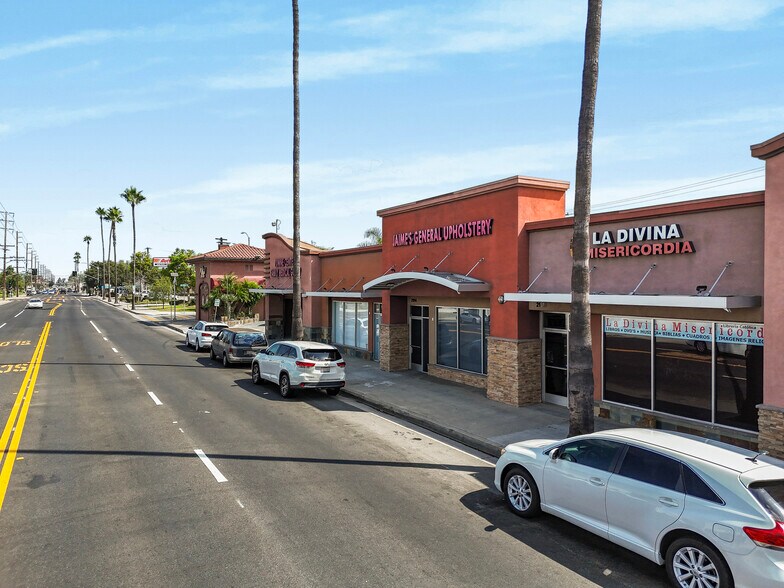 Primary Photo Of 21512-21516 Norwalk Blvd, Hawaiian Gardens General Retail For Sale