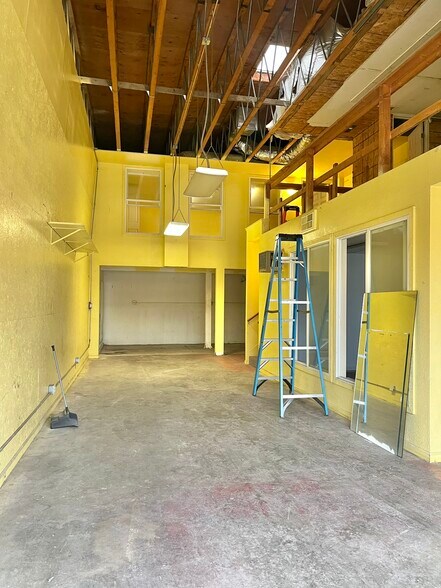 More Photos Of 1182-1200 Market St, Yuba City Warehouse For Lease