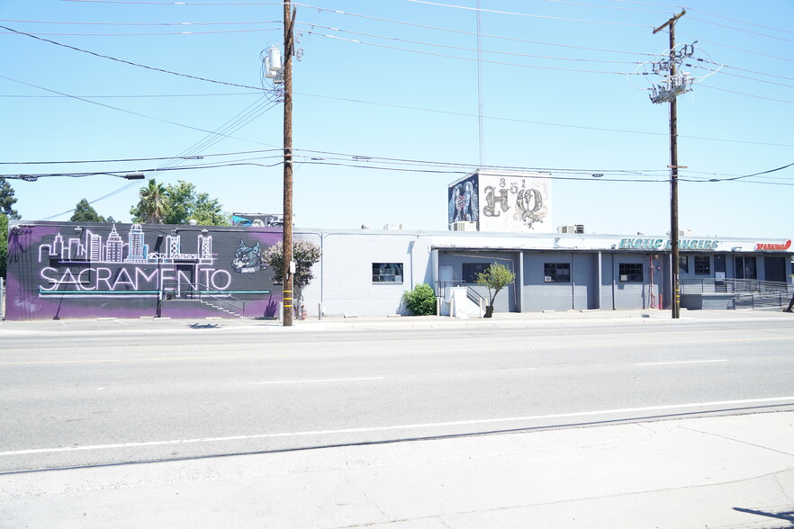 Primary Photo Of 851 Richards Blvd, Sacramento Warehouse For Sale