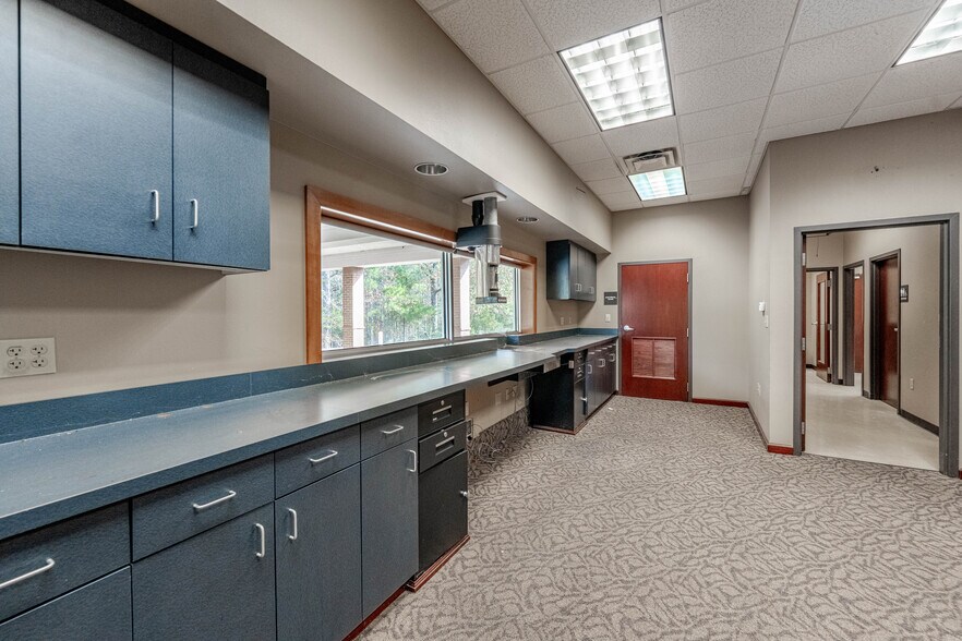 More Photos Of 6408 Highway 28 E, Pineville Office For Sale