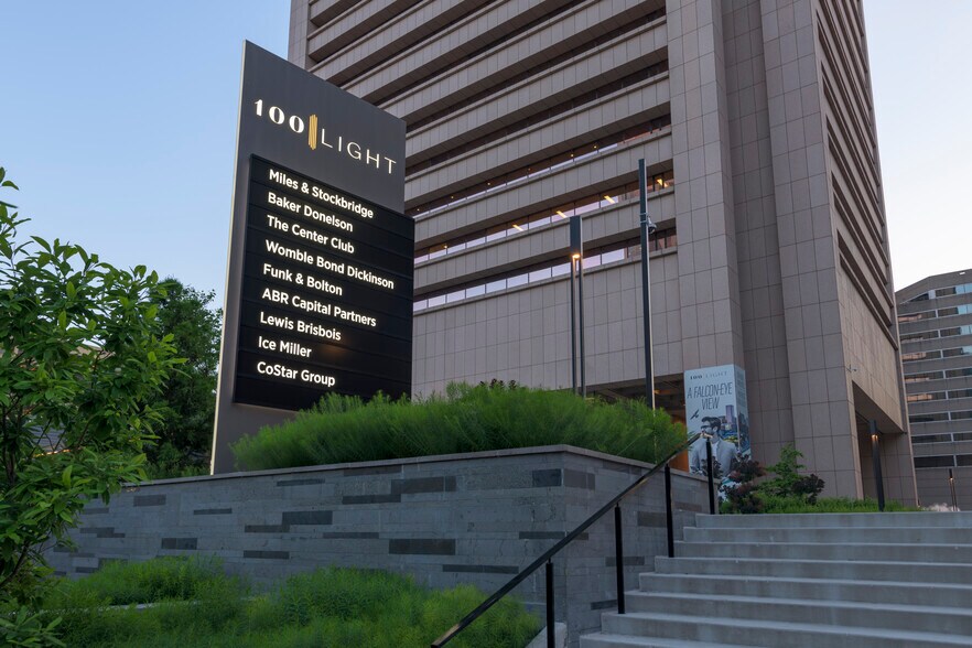 More Photos Of 100 Light St, Baltimore Office For Lease