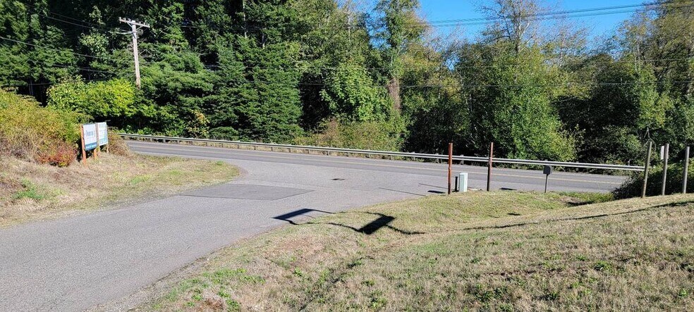 More Photos Of 1043 SE State Route 3, Shelton Warehouse For Lease