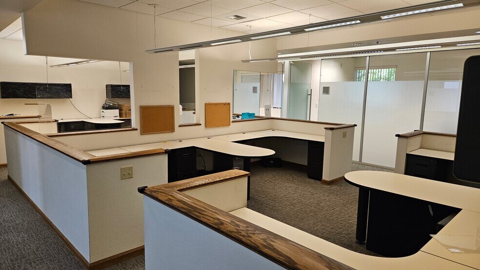 More Photos Of 1100 14th St, Modesto Office For Lease