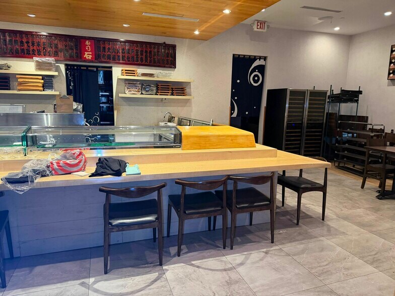 More Photos Of 365-367 W 46th St, New York Apartments For Sale