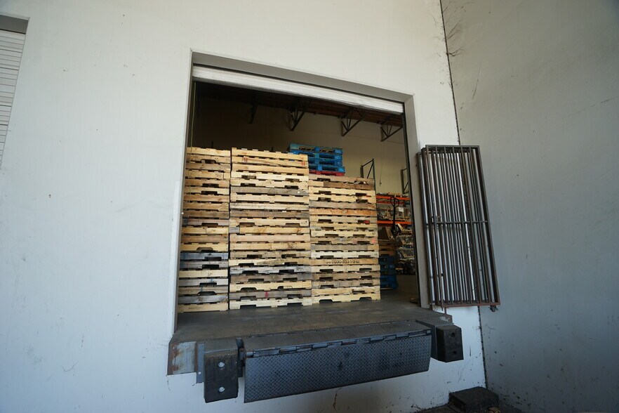 More Photos Of 1590 S Milliken Ave, Ontario Warehouse For Lease