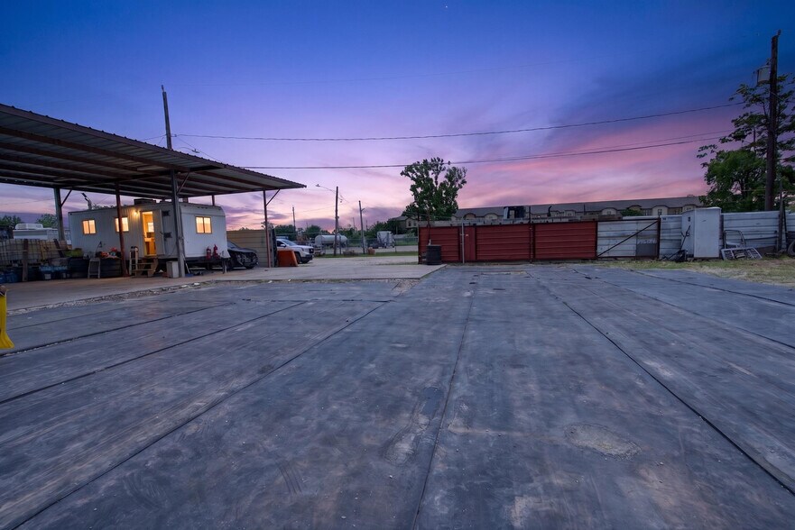 More Photos Of 7521 Parkhurst Dr, Houston Land For Sale