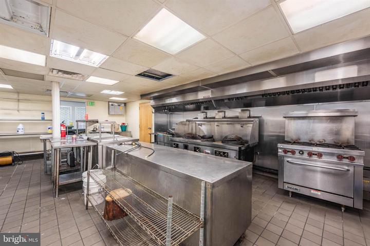 More Photos Of 317 W Franklin St, Baltimore Storefront Retail Office For Sale