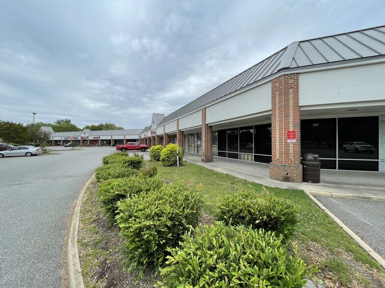 More Photos Of 3815-3857 Kecoughtan Rd, Hampton Unknown For Lease