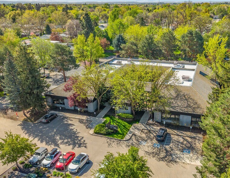 More Photos Of 4477 W Emerald St, Boise Office For Sale
