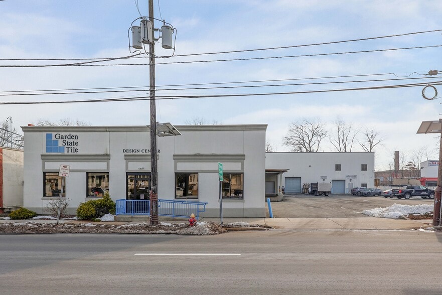 More Photos Of 472 E Westfield Ave, Roselle Park Light Manufacturing For Sale