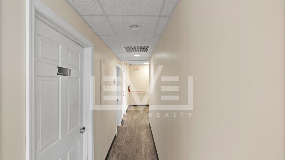 More Photos Of 3038 N Federal Hwy, Fort Lauderdale Unknown For Lease