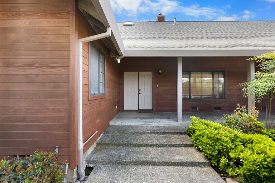 More Photos Of 9930 Calvine Rd, Sacramento Apartments For Sale