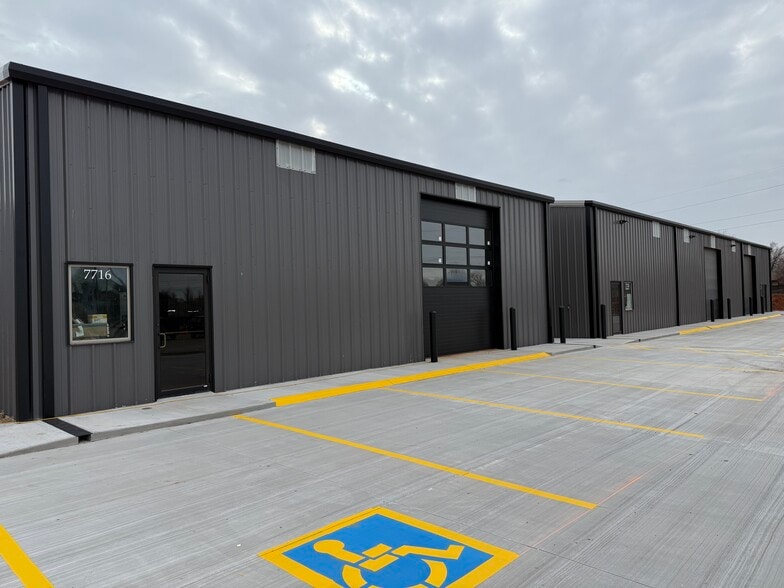 More Photos Of 7716 NW 81st Cir, Oklahoma City Warehouse For Sale