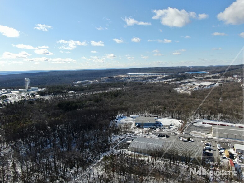 More Photos Of 178 Industrial Rd, Frackville Flex For Sale