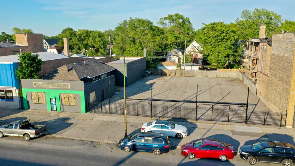 More Photos Of 6743-6753 S Western Ave, Chicago Auto Dealership For Lease