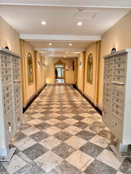 More Photos Of 3140 21st St, San Francisco Apartments For Sale