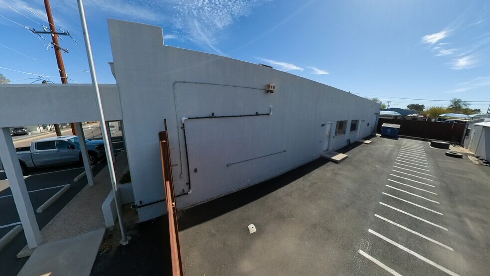 More Photos Of 3772 E Kleindale Rd, Tucson Warehouse For Lease